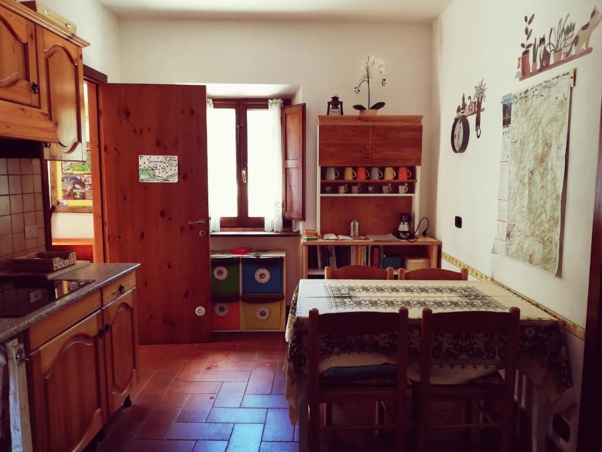 B&B Bivacco Frasassi Climbing & Trail Running House Дженга Екстер'єр фото