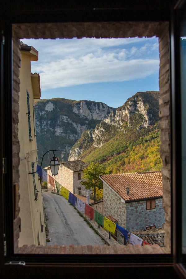 B&B Bivacco Frasassi Climbing & Trail Running House Дженга Екстер'єр фото